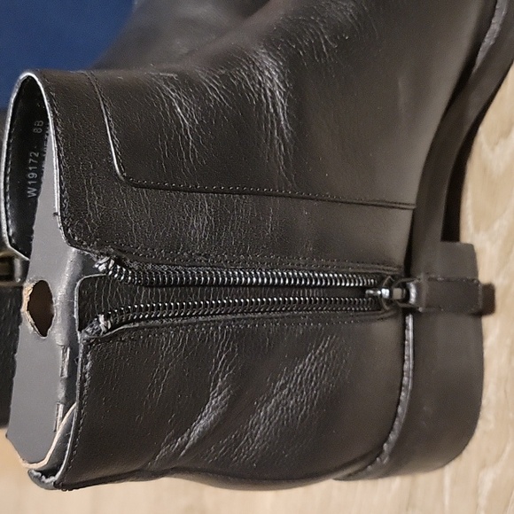 Cole Haan leather bootie - Picture 2 of 7